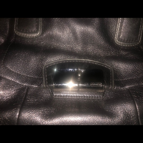 Coach - Picture 2 of 4